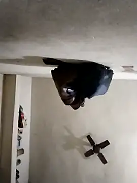 Jooli cuty online show from January 6, 2026, 5:27 pm