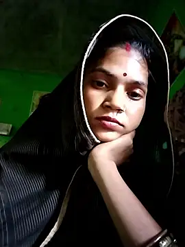 Jooli cuty online show from January 17, 2026, 7:13 am