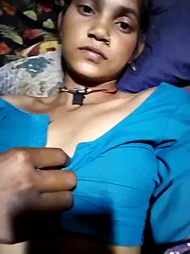 Jooli cuty online show from March 18, 2026, 3:26 pm