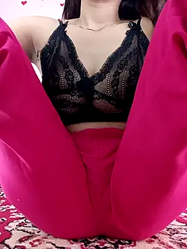 Saniya76 online show from April 19, 2026, 4:34 am