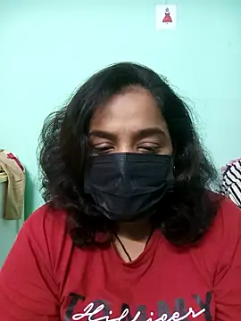 Snapshot of Madhumitha99 chatting on November 28, 2025, 7:05 pm Madhumitha99 online show from November 28, 2025, 7:05 pm