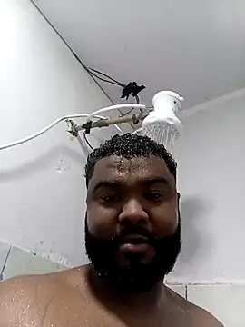 Rn NaiaR online show from December 5, 2025, 7:21 pm