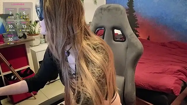 ScarletKitsunyaa online show from March 14, 2026, 2:11 pm