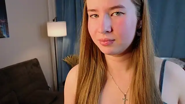 MowasaBritten online show from December 17, 2025, 3:18 pm