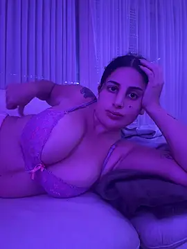 Snapshot of jojoa23 chatting on February 16, 2026, 1:18 pm jojoa23 online show from February 16, 2026, 1:18 pm