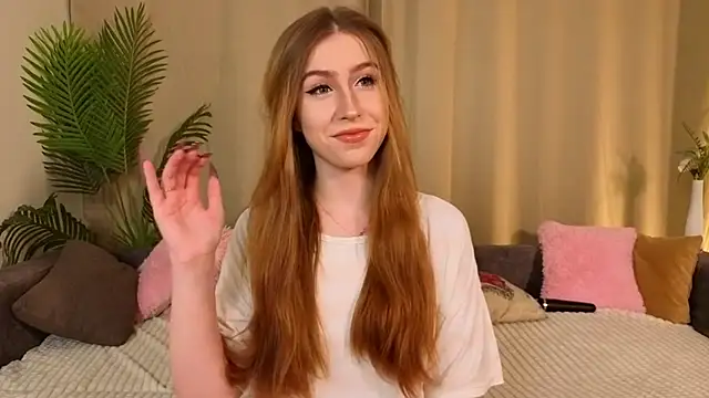 GiuseppinaRodenbough online show from November 26, 2025, 9:27 pm