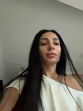 VickyM99 online show from November 29, 2025, 7:11 am