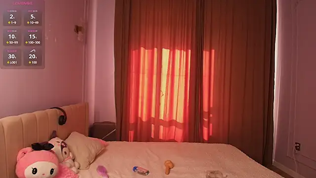 lihnpham online show from April 27, 2026, 3:37 am