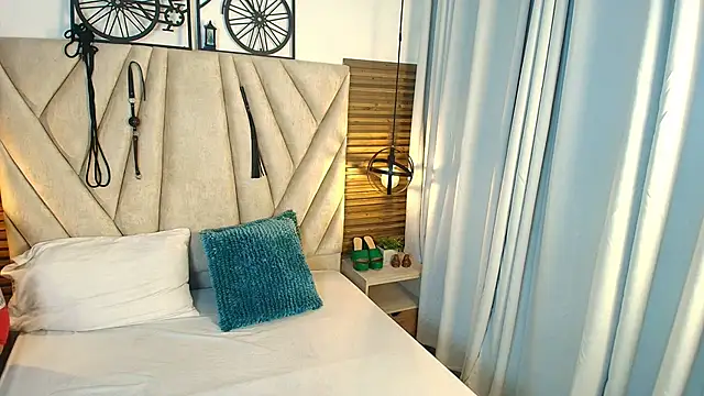 KimberlyFox t online show from March 25, 2026, 12:55 pm