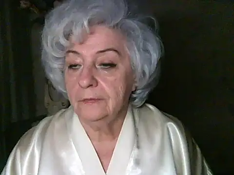 Snapshot of ValeriaKroww chatting on November 10, 2025, 9:58 pm ValeriaKroww online show from November 10, 2025, 9:58 pm
