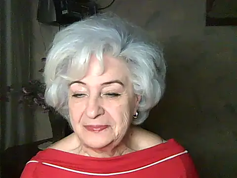 Snapshot of ValeriaKroww chatting on November 22, 2025, 8:08 pm ValeriaKroww online show from November 22, 2025, 8:08 pm