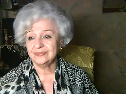 ValeriaKroww online show from April 21, 2026, 6:12 pm