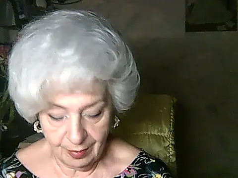 Snapshot of ValeriaKroww chatting on June 4, 2026, 5:19 pm ValeriaKroww online show from June 4, 2026, 5:19 pm