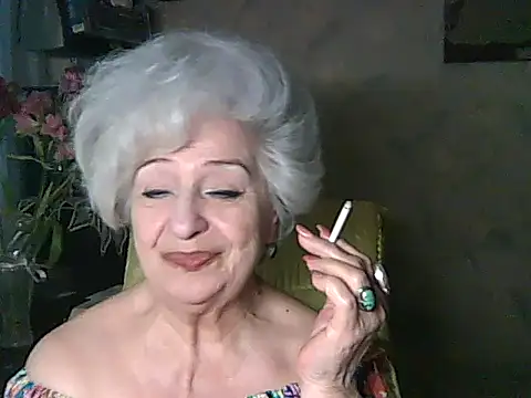 Snapshot of ValeriaKroww chatting on June 5, 2026, 6:52 am ValeriaKroww online show from June 5, 2026, 6:52 am