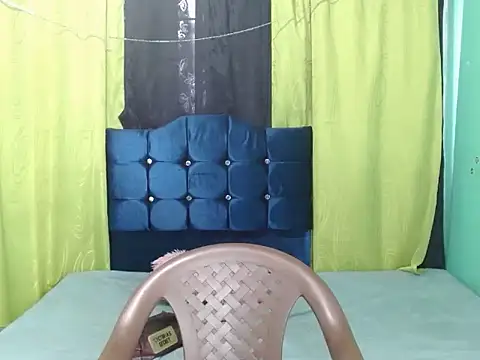 Andrea04 hot online show from November 26, 2025, 12:28 pm