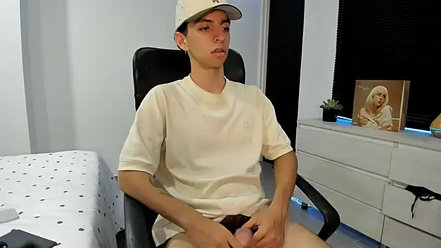 Snapshot of _rhys_jagger chatting on November 12, 2025, 1:17 am rhys jagger online show from November 12, 2025, 1:17 am