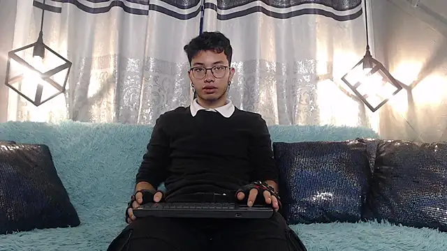 alexy re online show from November 29, 2025, 11:13 am