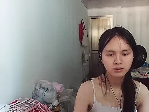 RebelAura online show from May 25, 2026, 2:06 am
