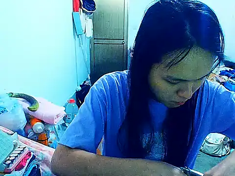 Snapshot of RebelAura chatting on July 30, 2026, 7:13 pm RebelAura online show from July 30, 2026, 7:13 pm