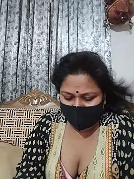 Snapshot of munni-506 chatting on July 6, 2026, 4:53 pm munni-506 online show from July 6, 2026, 4:53 pm