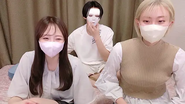 -aotan- online show from February 15, 2026, 3:09 pm