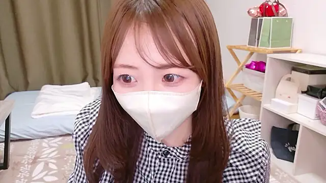 -aotan- online show from May 6, 2026, 3:17 pm