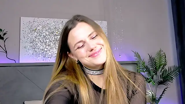 AnabeleBliss online show from July 7, 2026, 1:48 pm