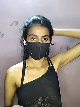 Snapshot of Thaper_Meera2 chatting on May 13, 2026, 8:23 am Thaper Meera2 online show from May 13, 2026, 8:23 am
