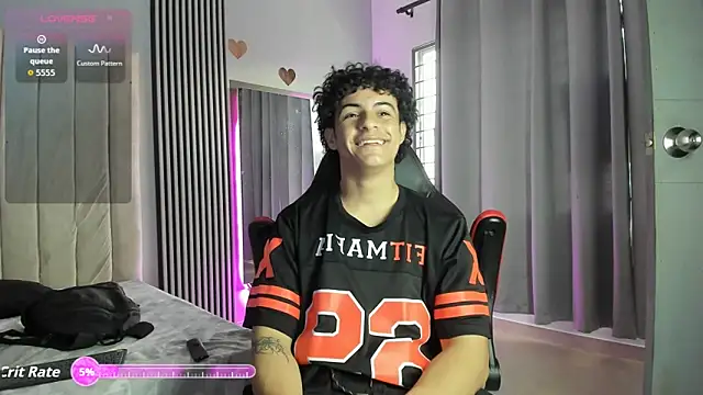 mikei banji online show from November 15, 2025, 8:38 pm