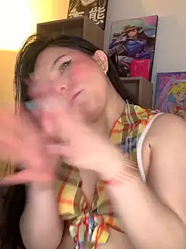 Snapshot of violettabond chatting on June 4, 2026, 12:55 pm violettabond online show from June 4, 2026, 12:55 pm