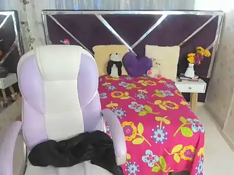 Santy bigcock 01 online show from November 10, 2025, 3:22 pm