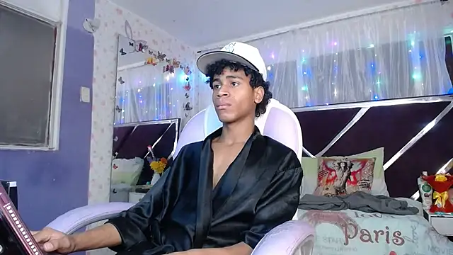 Santy bigcock 01 online show from May 21, 2026, 1:18 pm