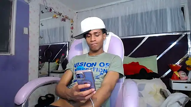 Santy bigcock 01 online show from June 15, 2026, 5:42 am