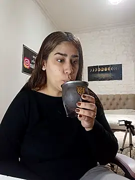 Snapshot of nahiarabiel33 chatting on July 3, 2026, 5:19 pm nahiarabiel33 online show from July 3, 2026, 5:19 pm