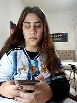 Snapshot of nahiarabiel33 chatting on July 4, 2026, 4:57 pm nahiarabiel33 online show from July 4, 2026, 4:57 pm