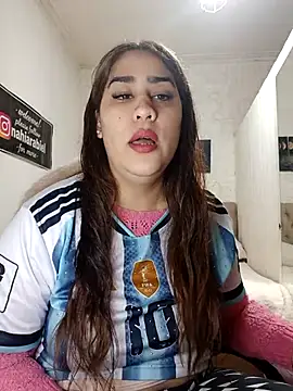 Snapshot of nahiarabiel33 chatting on July 15, 2026, 4:23 pm nahiarabiel33 online show from July 15, 2026, 4:23 pm