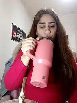 Snapshot of nahiarabiel33 chatting on July 21, 2026, 5:04 pm nahiarabiel33 online show from July 21, 2026, 5:04 pm