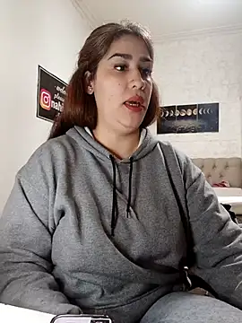 Snapshot of nahiarabiel33 chatting on July 22, 2026, 6:11 pm nahiarabiel33 online show from July 22, 2026, 6:11 pm