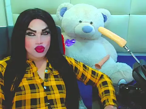 NharaBigCock online show from April 13, 2026, 5:29 pm