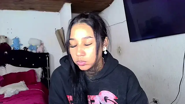 lyam ebony  online show from April 8, 2026, 4:12 am