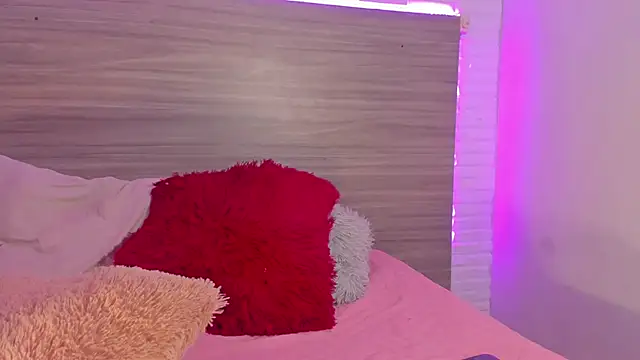 Taylor walton online show from February 11, 2026, 12:32 pm