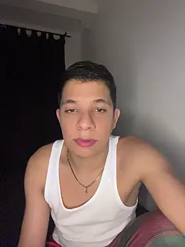 LucaDave 1 online show from November 29, 2025, 3:42 am