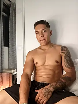 JacksonC 7 online show from November 12, 2025, 6:03 am