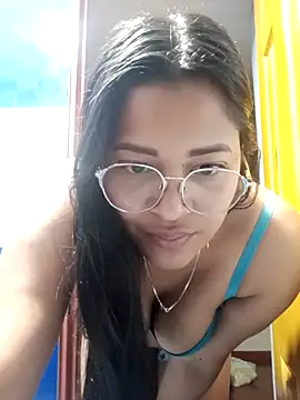 Luceroxxx7 online show from November 12, 2025, 5:41 am