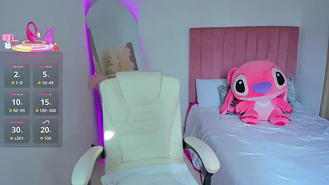 Janettcruz online show from December 19, 2025, 7:21 pm