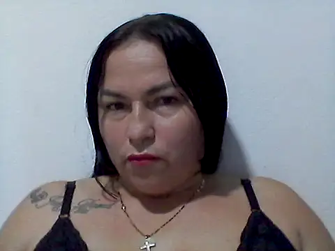 orianaxx01 online show from November 7, 2025, 3:06 am
