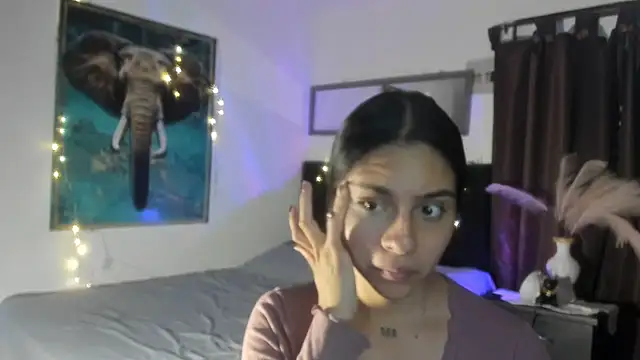 alisaa jhons1 online show from January 6, 2026, 11:07 pm