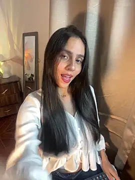 alisaa jhons1 online show from April 22, 2026, 2:14 am