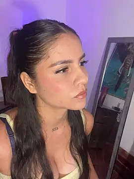 Snapshot of alisaa_jhons1 chatting on July 16, 2026, 10:10 am alisaa jhons1 online show from July 16, 2026, 10:10 am