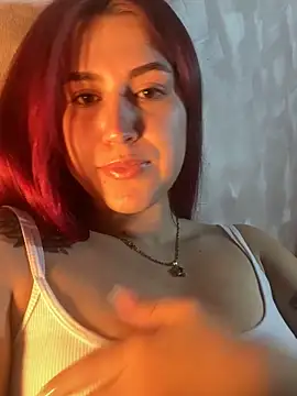 JimenaWhite online show from November 22, 2025, 5:39 am